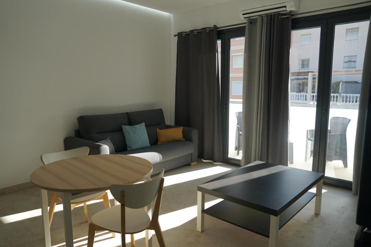 Turistico Hermanos Infantes Apartment *